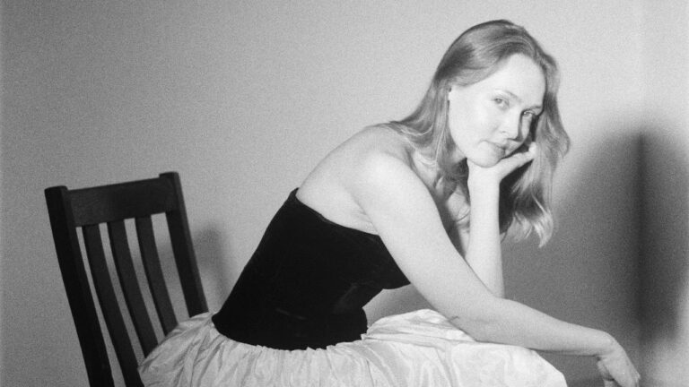 Winten Juggles Grief and Self-Love on New Single ‘Waving to My Girl’